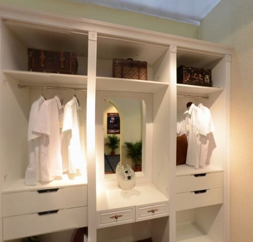 serch适而居整体衣柜加盟店