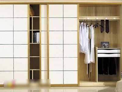 整体衣柜市场趋势探析 产品注重实用性和环保性 -家居快讯-重庆搜房装修家居网