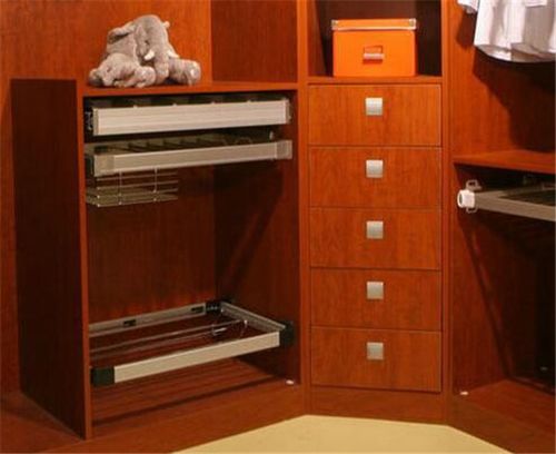 衣物收纳必备 4款整体衣柜推荐