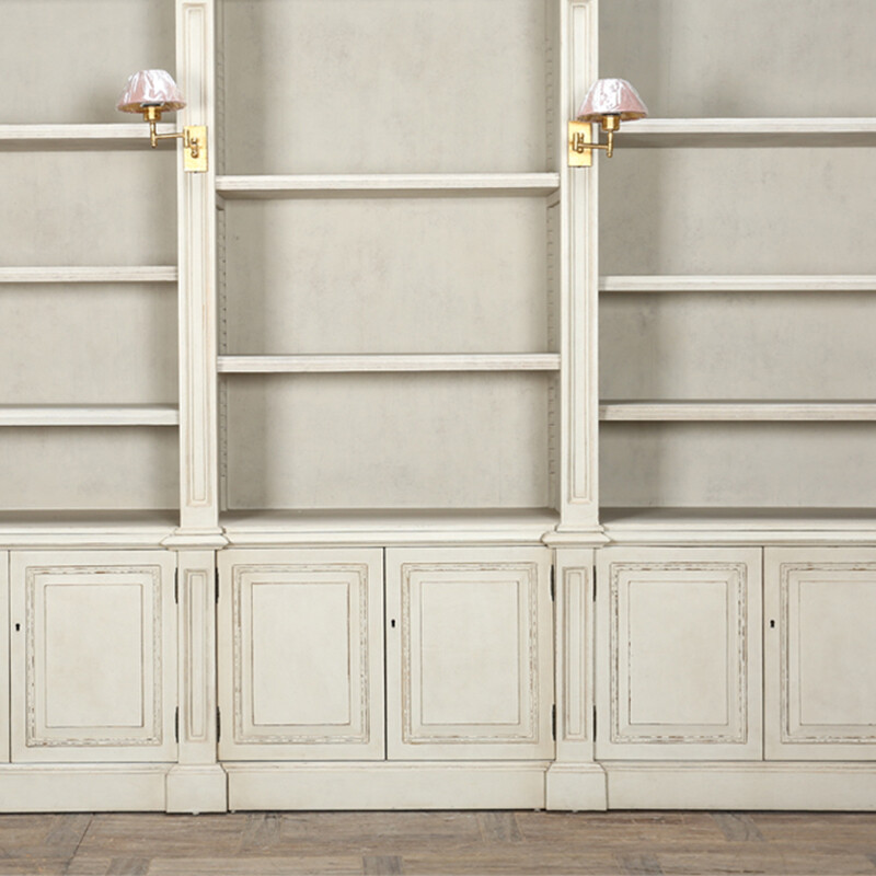 博大逸品整体衣柜 融合木质美学与高效储物的卧室家具